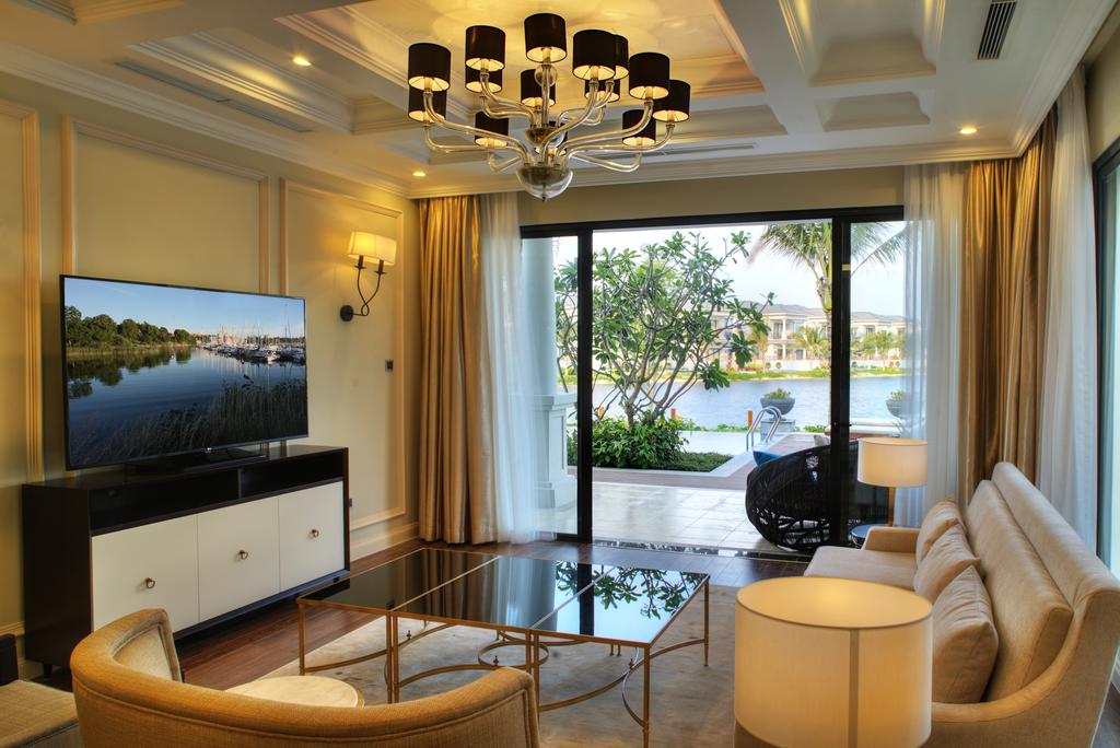 Voucher villa từ 2-4 phòng ngủ giá rẻ tại Vinpearl Nha Trang Long Beach villas