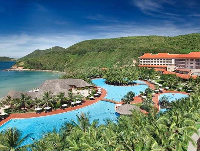 2 Resort 5 sao trên đảo hòn Tre- Nha Trang: Đặt phòng, voucher, combo, tour giá tốt